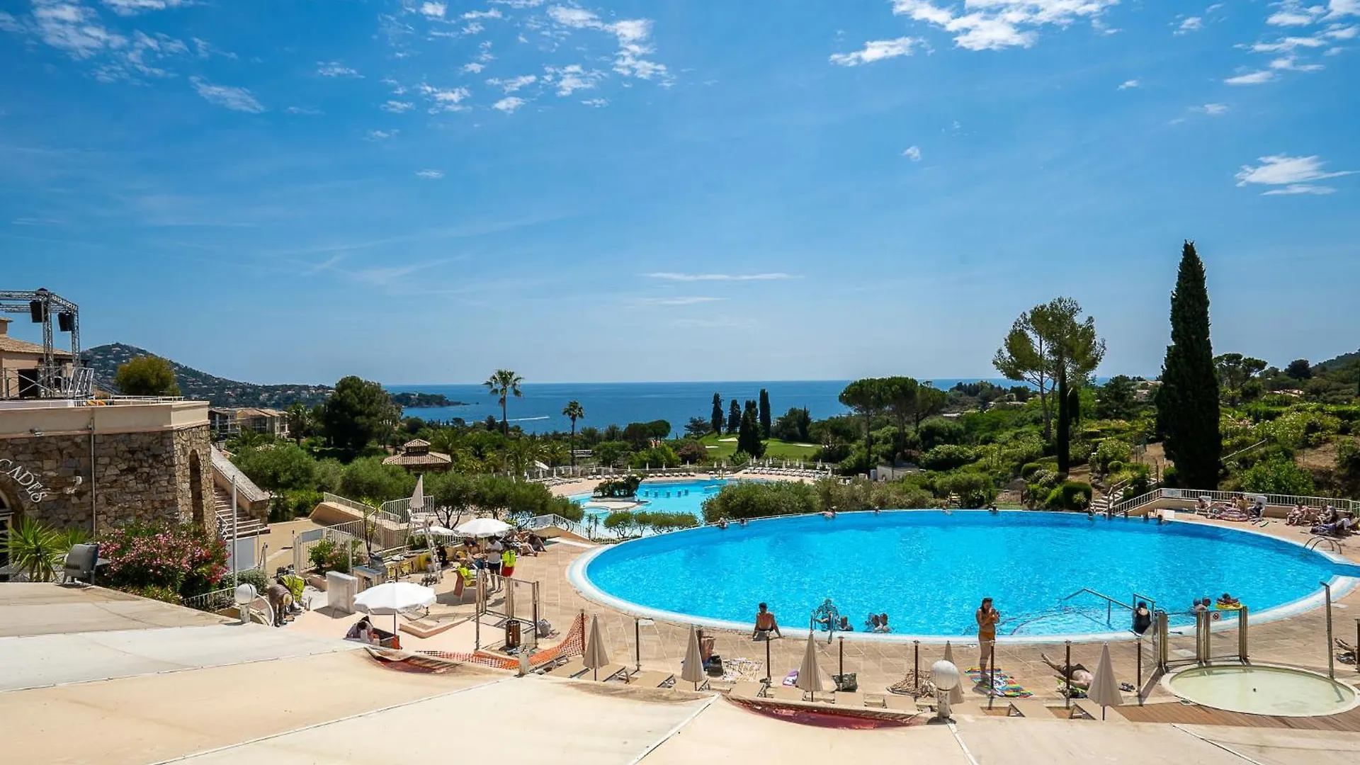 Holiday Home Village Cap Esterel - Le Hameau-36 By Interhome Drammont