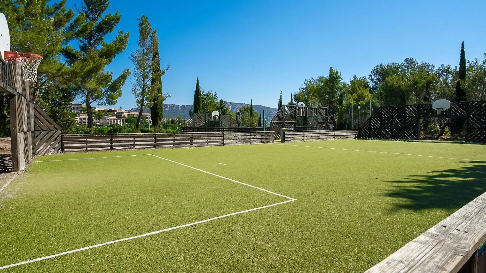 Holiday Home Village Cap Esterel - Le Hameau-36 By Interhome Drammont